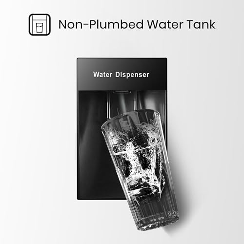 Hisense 55cm Fridge Freezer: 251L, No Frost, Water Dispenser