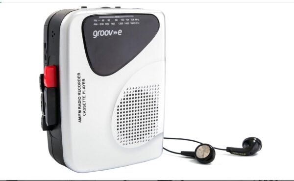 Groov-e Portable Retro Personal Cassette - Image 2